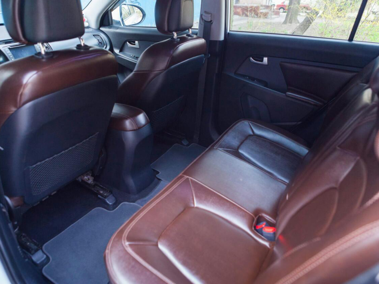 kia sportage 24