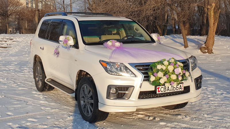 lexus ix570 09